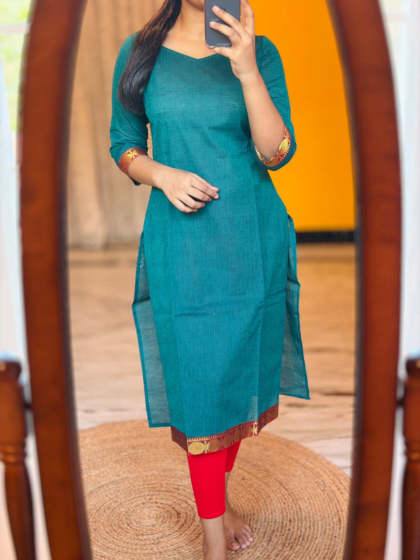 Kurthi