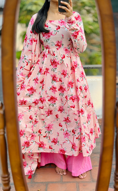 Anarkali with dhupatta (Bottom not included)