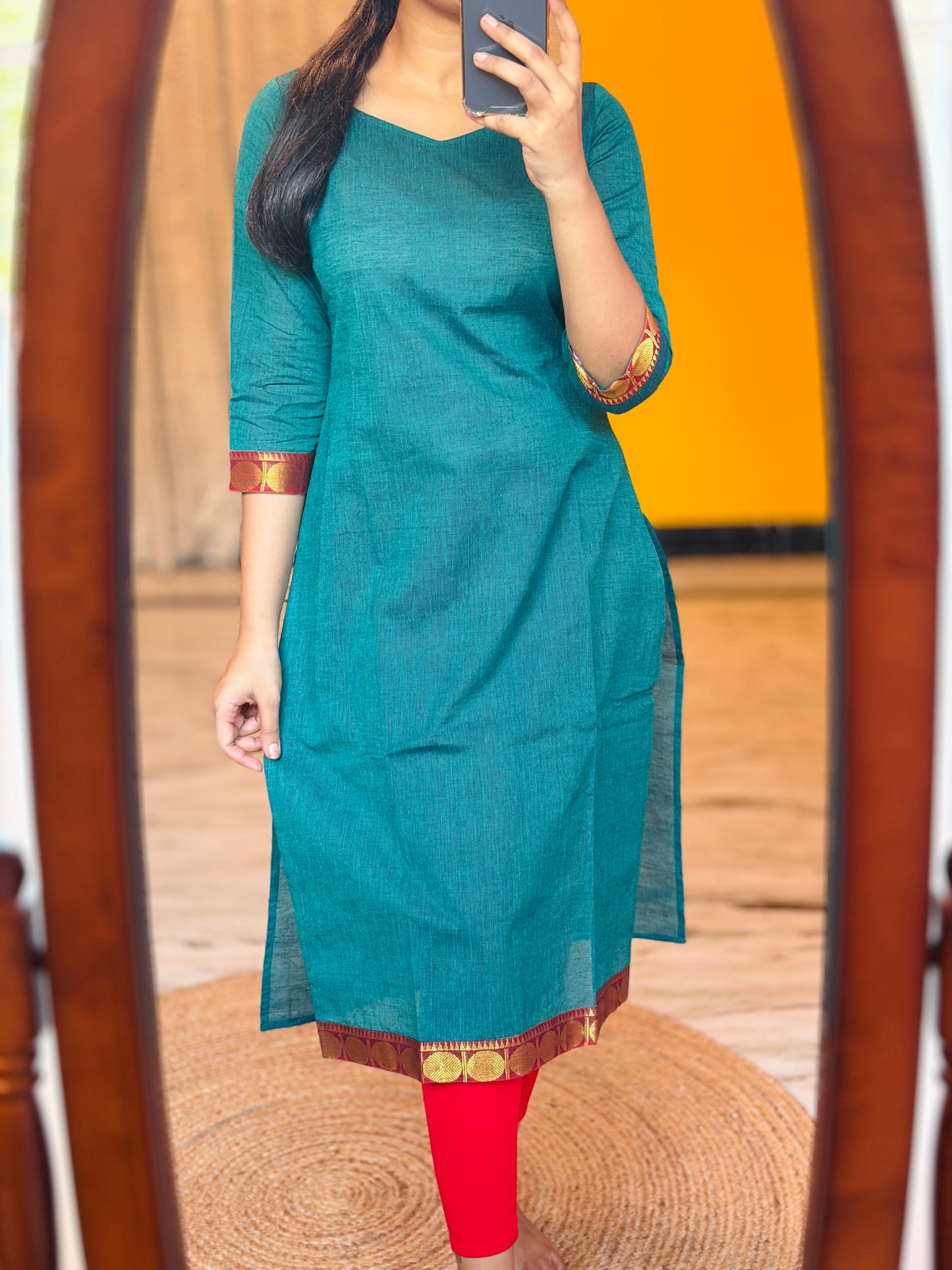 Kurthi