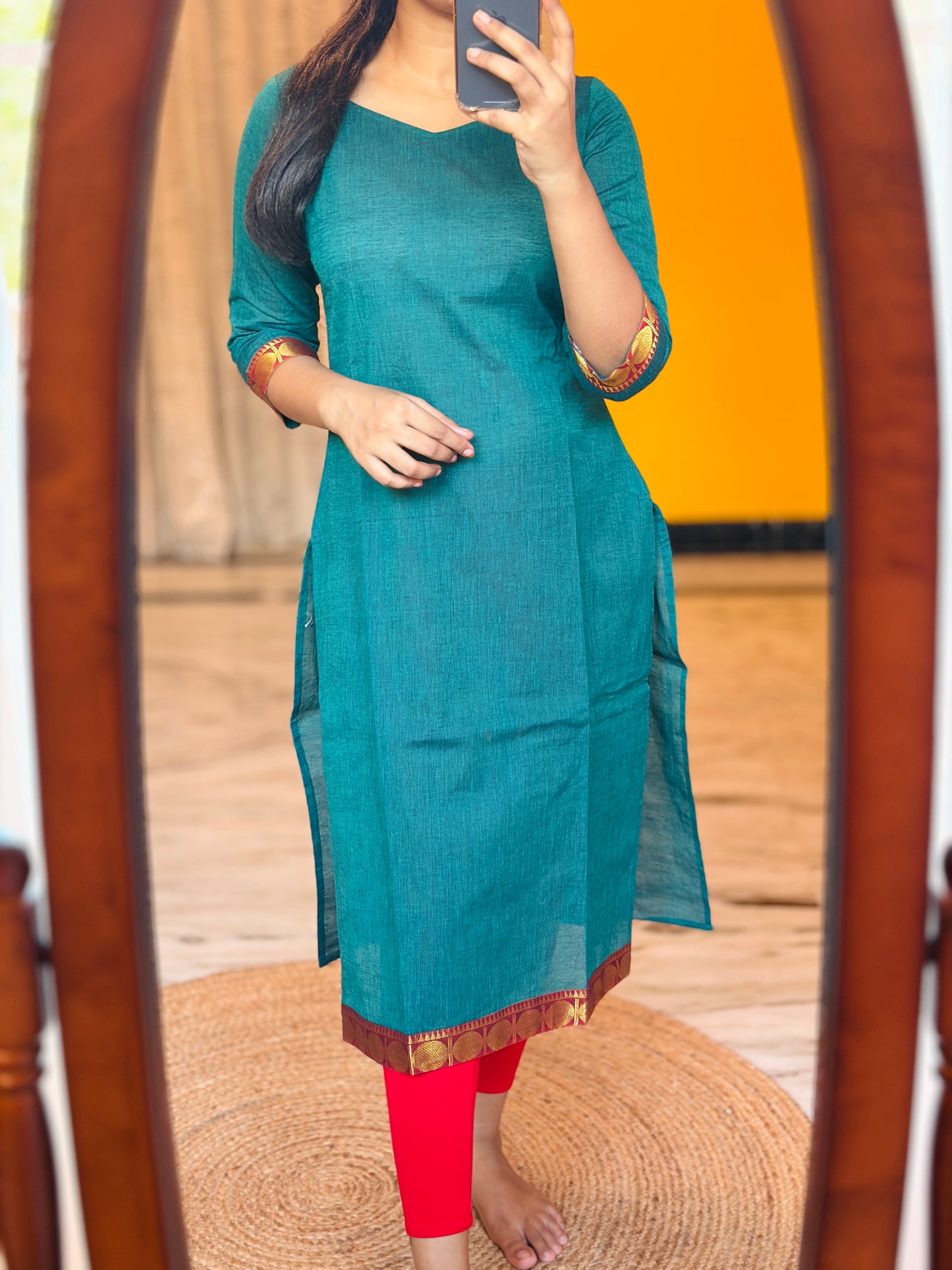 Kurthi