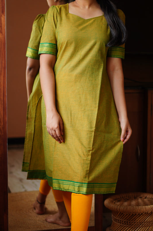 Kurthi